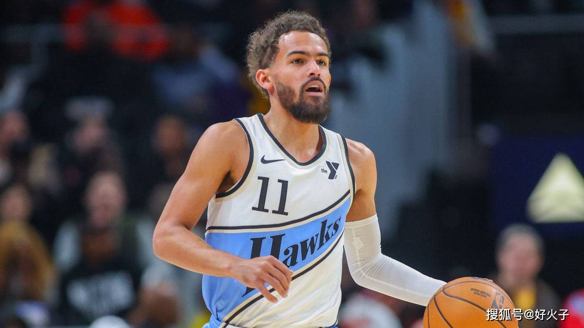 老鹰队后卫成功升级,成为球队得分榜第一 老鹰队后卫成功升级,成为球队得分榜第一