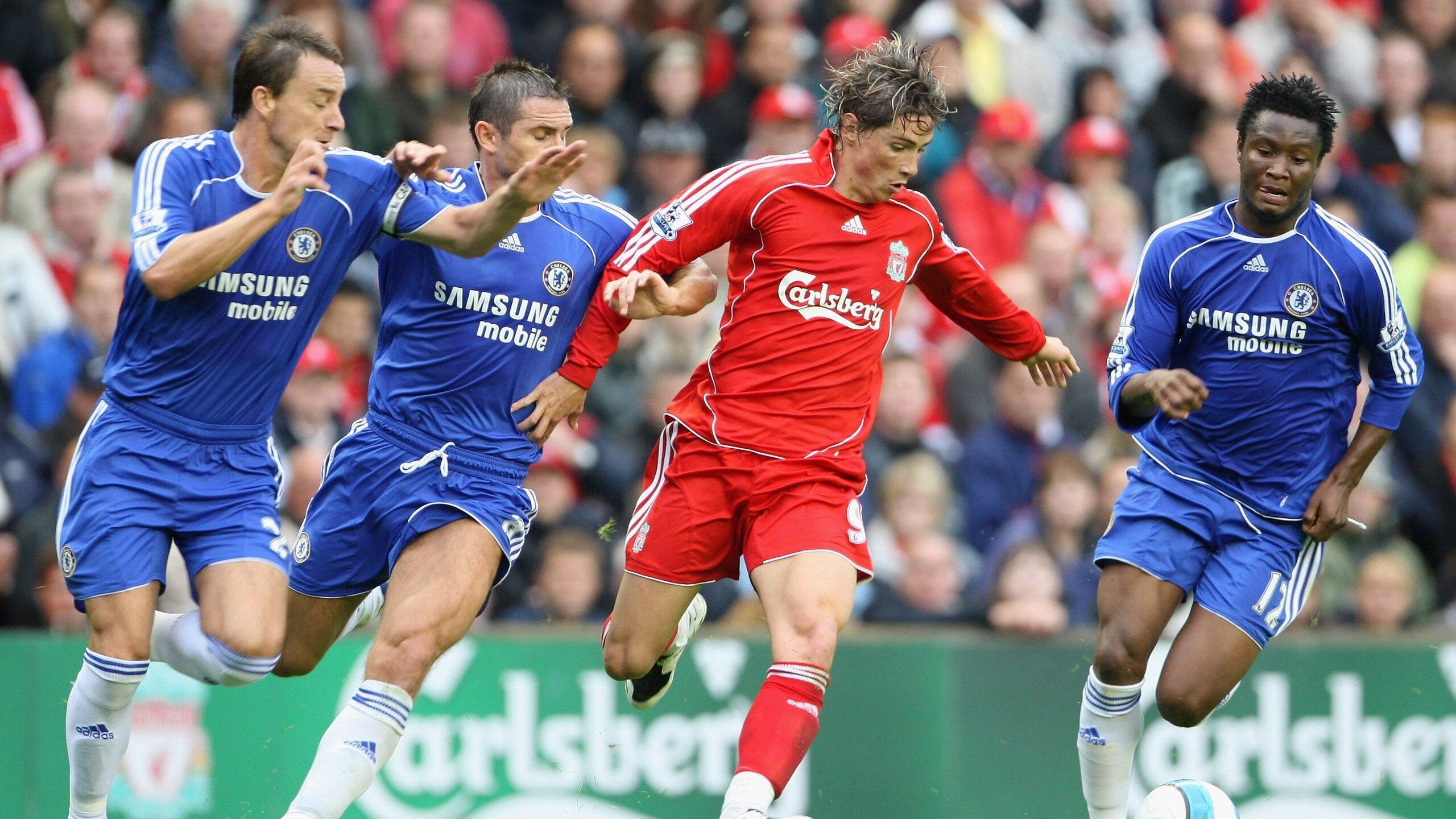 当赤道之国遇上钟表匠，C罗的错位制胜与足球的永恒魅力