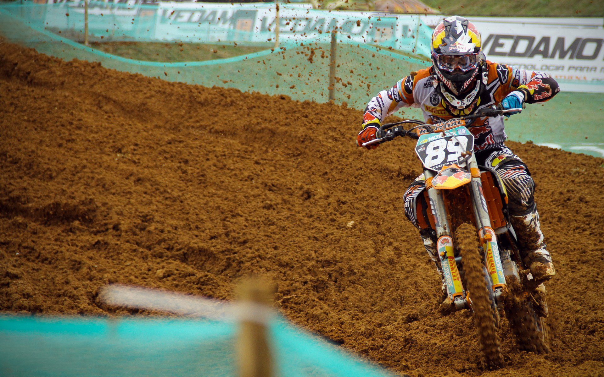 戈麦斯掌控全场，摩纳哥力克苏格兰的战术解析