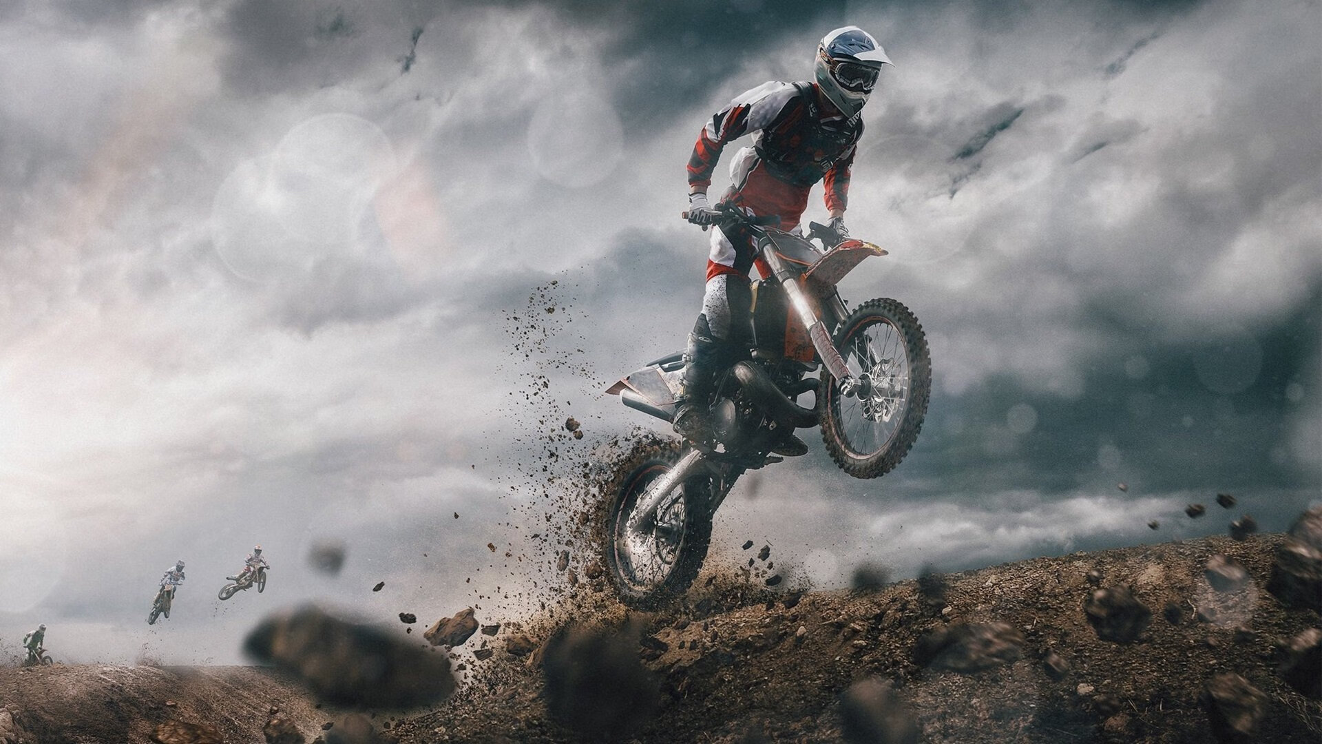 赛道上的绝杀，塞恩斯高光表现助索伯车队力压雷诺